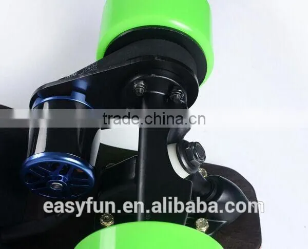 Power Gradeability 20 Degree Electric Skateboard photo-4