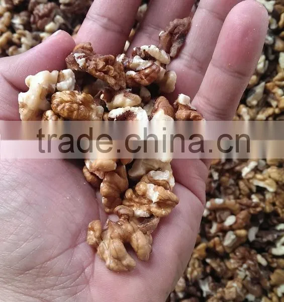 Walnut kernels