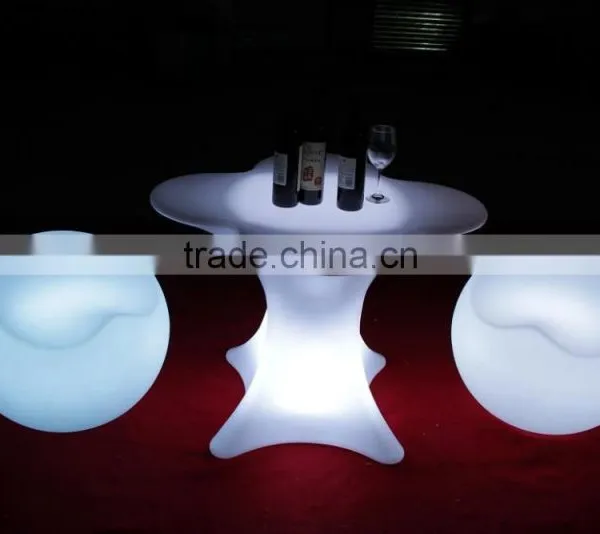 Rental Wholesale Plastic Furniture Led Cocktail Table photo-6