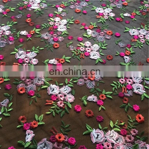 2017 Popular Pattern Lace Dress Fabric Embroidered Design /dress Textile Lace Fabric photo-3