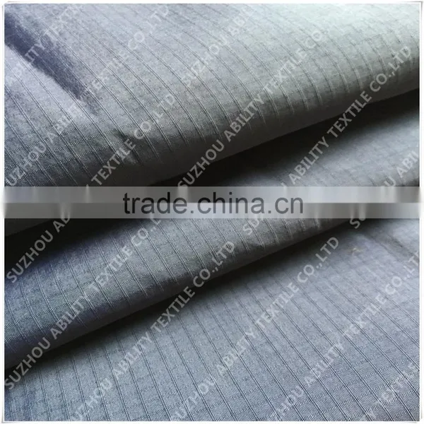 Italian Men's Suit Fabric photo-2