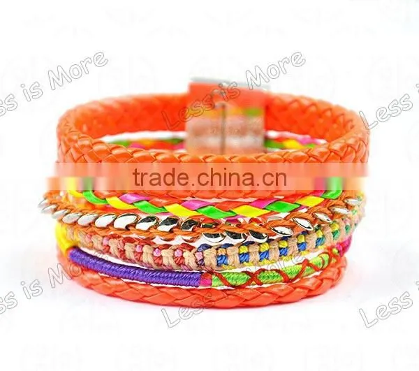 Wholesale Crystal Metal Sexy Bangle With Glass Bead