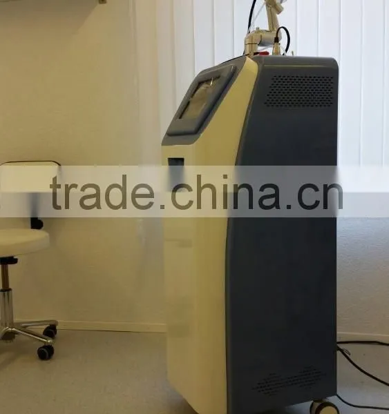 Newly Designed Best rf Tube Co2 Fractional Laser Scar Removal / Co2 Fractional Laser Vaginal Tightening Device photo-2