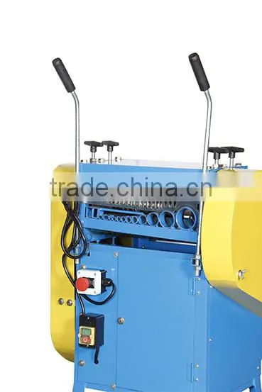 Electric Scrap Wire Stripping Machine for Copper Wire(AWS-40C) photo-3