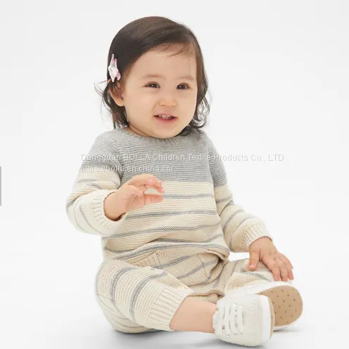 100% Super Soft Organic Cotton Jersey Baby Jumpsuit, Children's Cotton Pajamas in Stock photo-2
