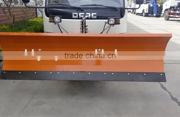 New Shape Road Sweeper Truck With Snow Scraper photo-4