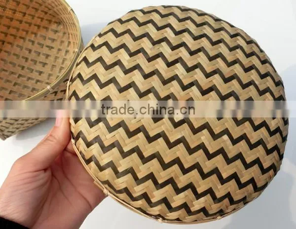 Round Shape Bamboo Woven Desktop Storage Basket With Cover photo-3