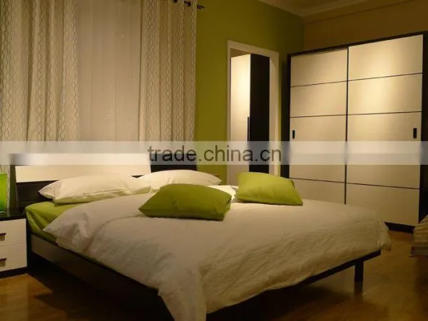 China Manufacturer Modern 3 Piece Bedroom Furniture Set - Wardrobe, Dressing Table , Bed(SZ-BFA8003) photo-3