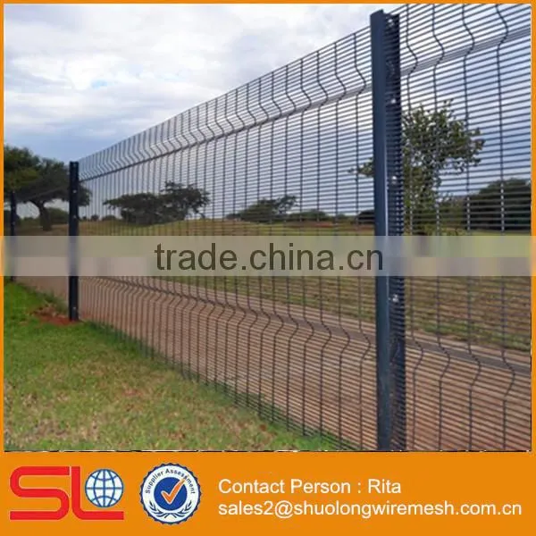 Anti-climb Weld Mesh Fence photo-4