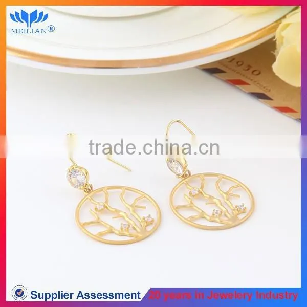 Promotion Gold Hollow Alloy Slice Drop Earrings for Women Wholesale photo-3