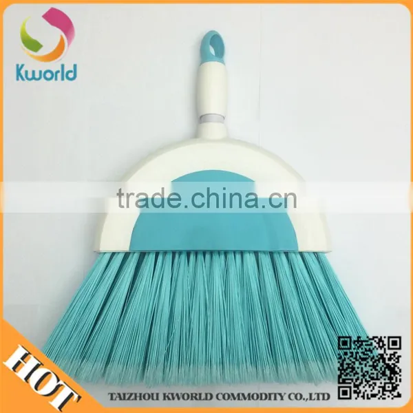 Factory Directly Sell Italy Style Designer Sweeping Broom Plastic Broom Head With Long Handle photo-2
