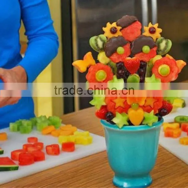 Eco-friendly Plastic Decorative Fruit Cutters Shape Cutter Slicer Cutter Veggie Food Kitchen Accessories Cooking Tools KC1360 photo-2