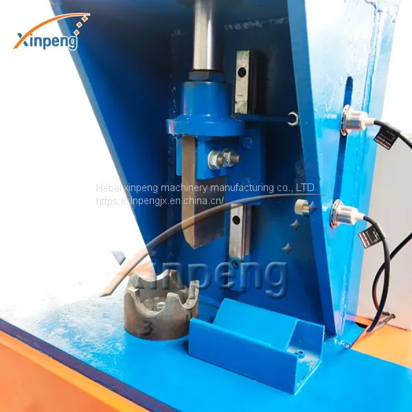 Xinpeng Professional Cutting Machine For Automobile Starter Rotor photo-4