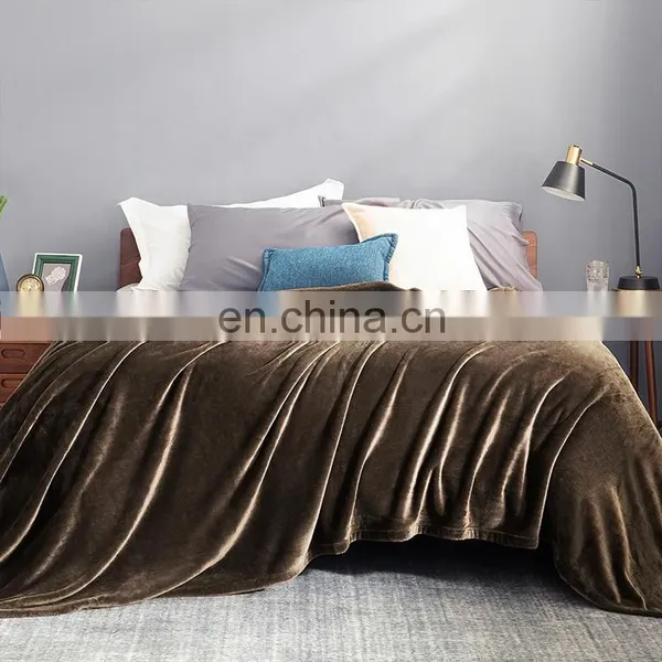 Eco Friendly Premium Super Cozy Fade Resistance 100% Polyester Design Organic Flannel Fleece Blanket photo-6