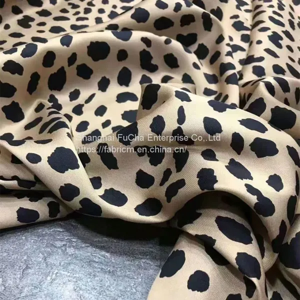 Factory Direct Sale Digital Poplin Stretch Cotton Animal Print Fabric photo-2