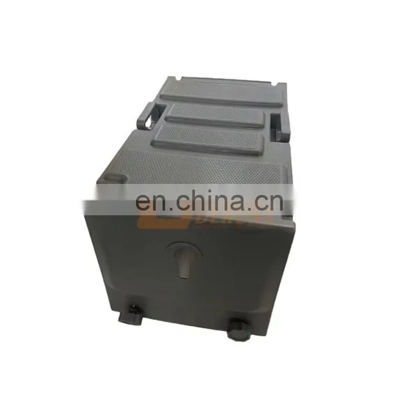 Sinotruk HOWO T5g T7h Tx Sitrak C5h C7h Truck Spare Parts YZ900076000014 Battery Compartment Cover Assembly (With Hole, Gray) photo-3