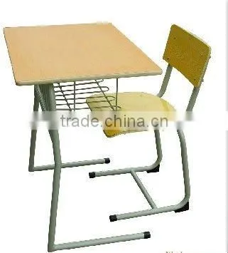 Classroom Desk and Chairs