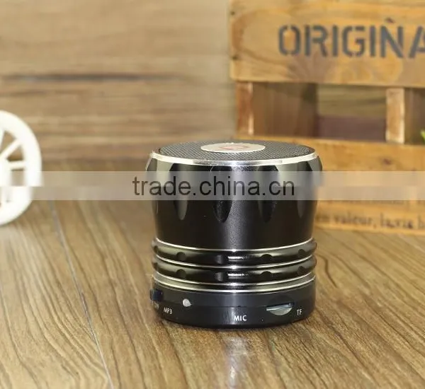 Factory Direct New Mini Portable Speaker Bluetooth Speaker Portable Small Steel Gun photo-4