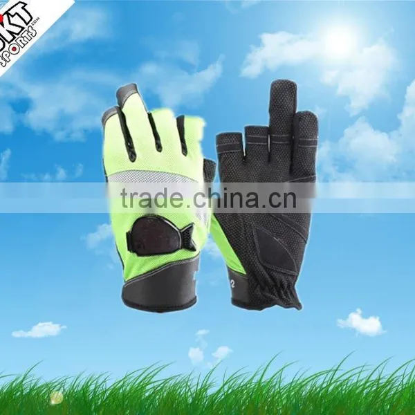 2011 Sport Glove BKT Fish Glove