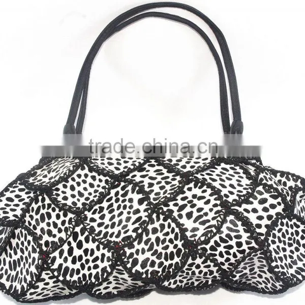 Leather Handbag Wholesale 2016 Classic Style Hot Sale Very Cheap Price photo-3