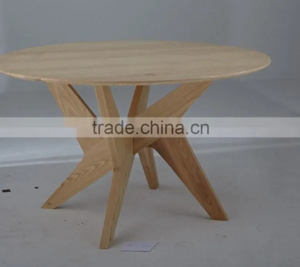 round Solid wood table