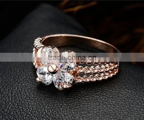 Wholesale Fashion Jewelry Gold/silver Clear Crystal Luxury Wedding Piston Ring photo-2