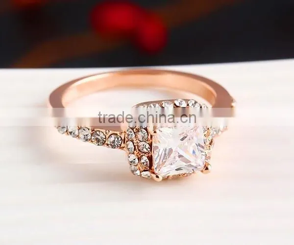 High Quality 14k Rose Gold Plated White Crystal With Big Square Zircon Ladies Rings for Wedding photo-5