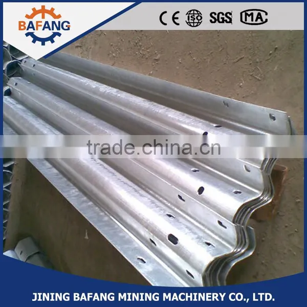 Multifunctional and Useful Product of Highway Roadside Waveform Guardrail Board photo-4