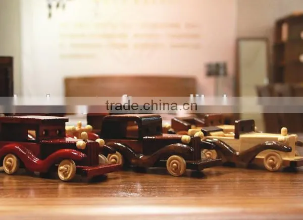 2016 Customized Arts Deco and Crafts Wooden Toys Car photo-5