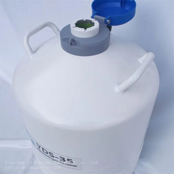 Liquid Nitrogen Cryogenic Container for Plastic Processing in Low Temperature Environment in Factories photo-2