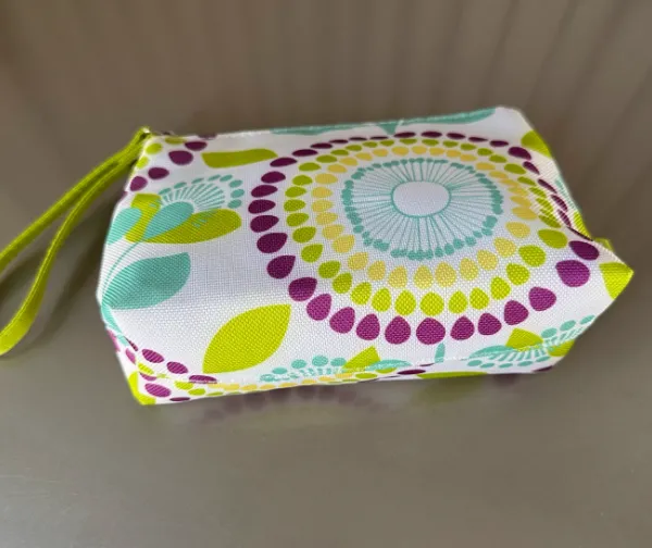 Women Make up Accessories Pouch Smile Face Cosmetic Bags