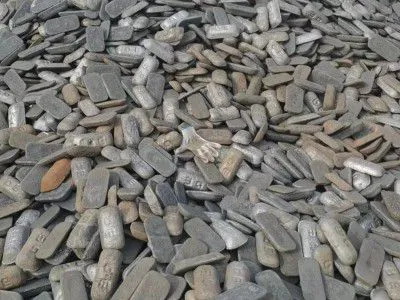 Pig Iron Blocks 10-50mm Uniform Size Easy for Furnace Charge photo-3
