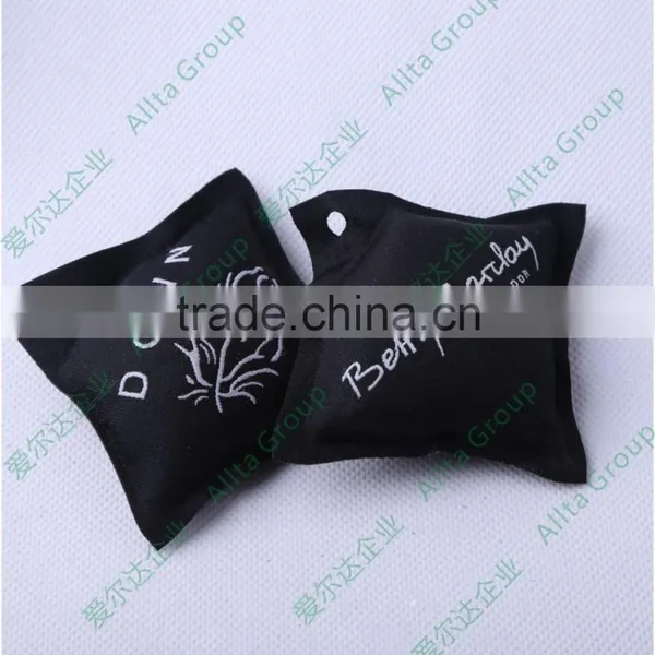 Black Color Cool Stuffed Clothing Woven Labels for Men photo-3