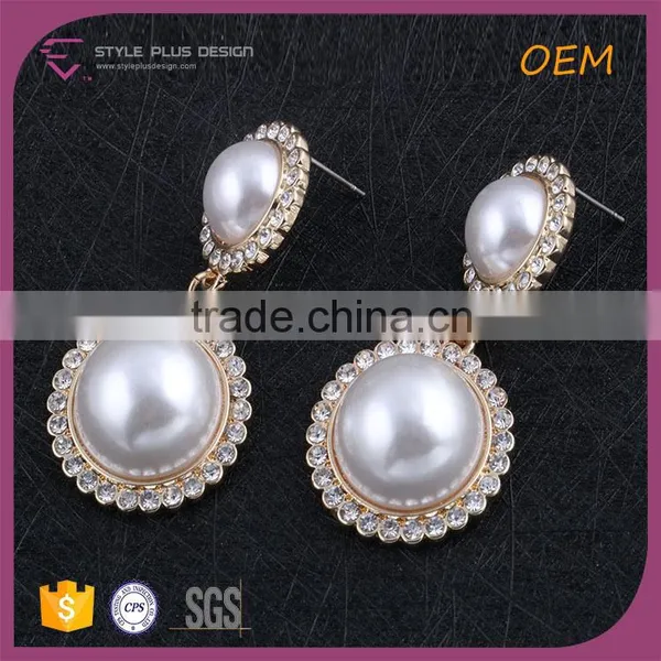 E78086I01 STYLE PLUS Shiny Gold Plate Latest Pearl Design Double Pearls Design Earring White Pearl Big Size Earrings photo-3