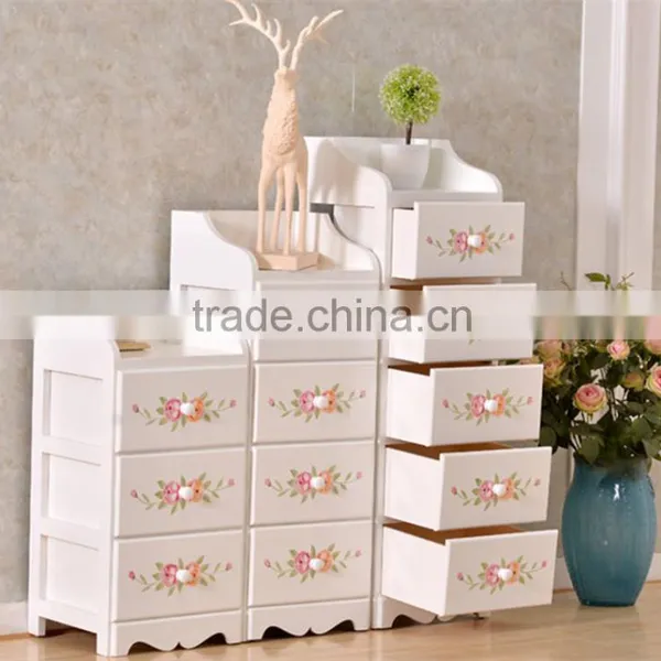 Деревянный шкаф для гостиной photo-2