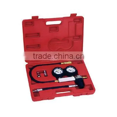 Hand held vacuum pump hand operated
