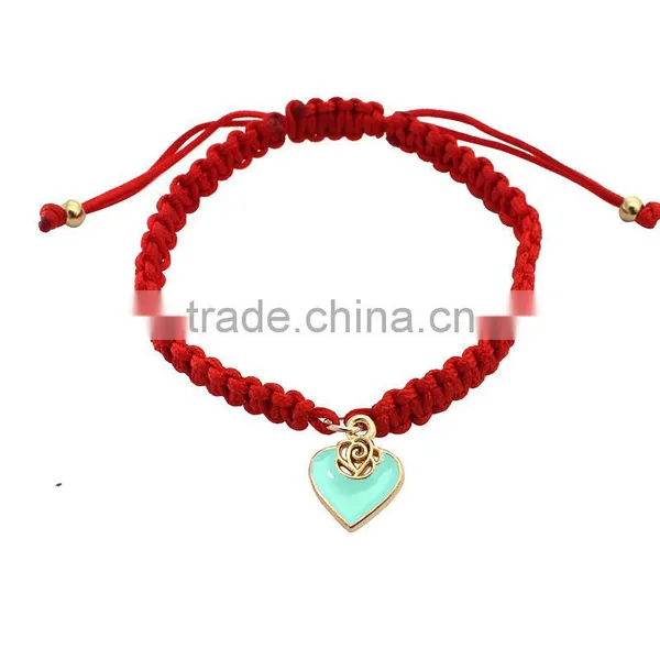 Enamel Gold Heart Charm Handwoven Bracelet Adjustable Braided Macrame Bracelet Promotional Friendship Bracelet photo-3
