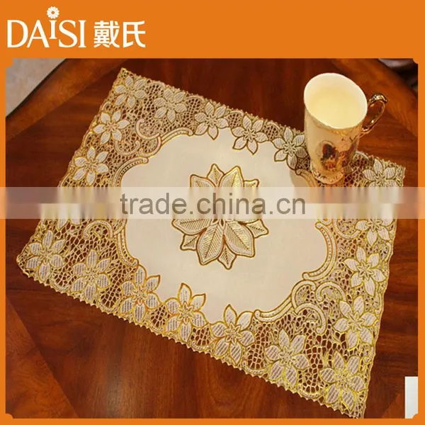 30cm*46cm Golden PVC Lace Placemat (DOILES) for Banquet photo-3