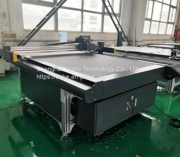 Aoke-DCZ70Flatbed Cutter (Plotter, Carton Box Design Machine, CNC Carton Cutting Machine)
