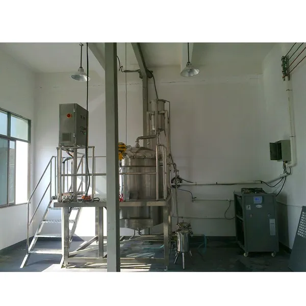 Industrial Herbs and Flower Essential Oil Distillation Distilling Equipment Hydrosol Plant Extracting Unit Extraction Machine photo-2