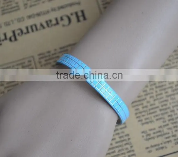 Mosaic and Dots Style PU Leather Bracelet photo-5