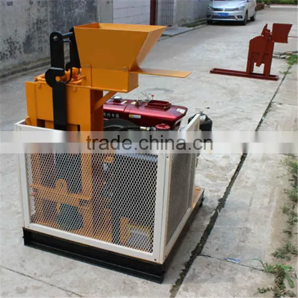 HR1-25 Eco Brava Clay Cement Interlocking Block Making Machine for Sale in Kenya photo-3