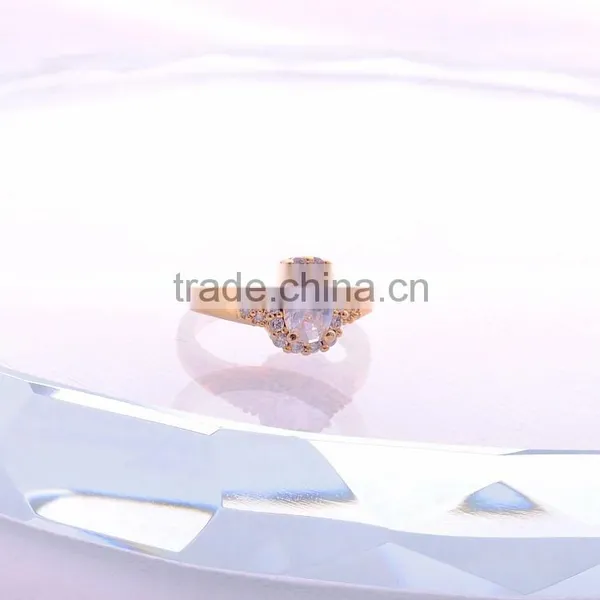 Wholesale Jewelry Gold Designs Women Ring Fashion Diamond Zinc Engagement Rings photo-5