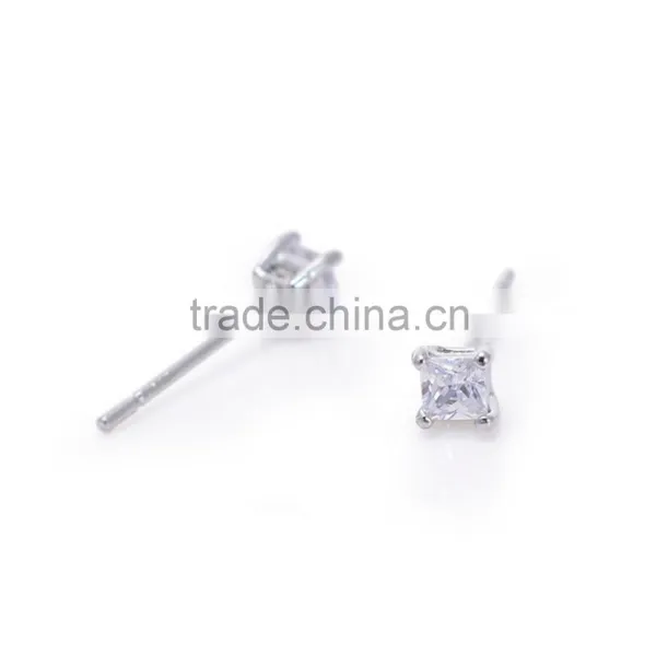 Wholesale Clear Cubic Zirconia Square Design Stud Earrings photo-2