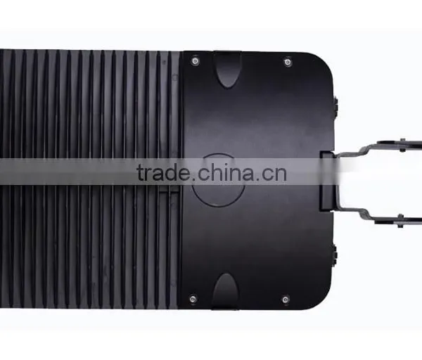 Express China Manufacture Multiple Applications Street Light With UL CUL DLC Certification photo-3