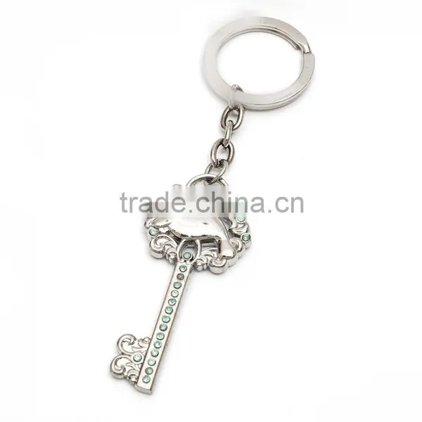 High Quality Low Price Hot Sale Diamond Crystal Keychain photo-2