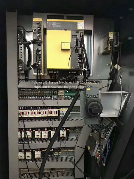 Neway VM1103SL Vertical Machining Center photo-5