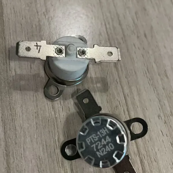 Термостаты PCC PBR380V/PBR380VP для силиконового нагревателя и нагревательного чехла
