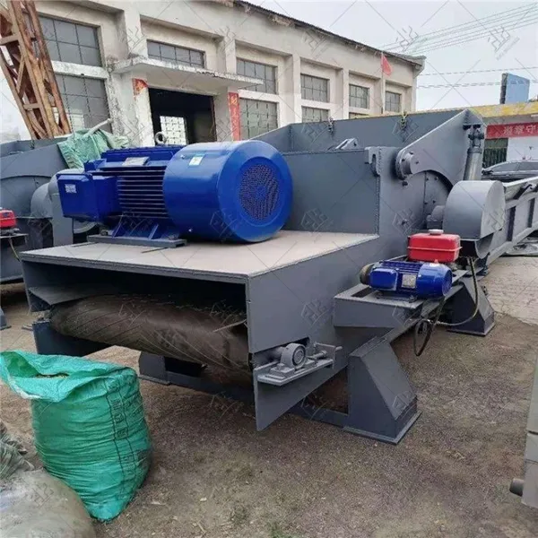 Industrial Wood Chipper Machine With Auto-Feed System and 20 Tons/Hour Output photo-4