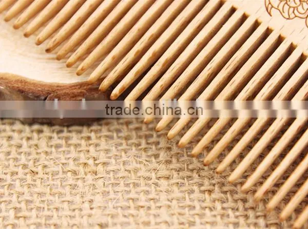 Hot Sales Promotion Gift LOGO Engraved Hand Made Wooden Comb photo-5